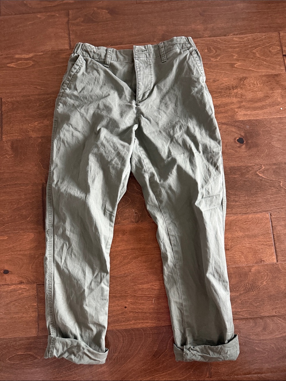 Old Navy Men's Olive Chino Pants